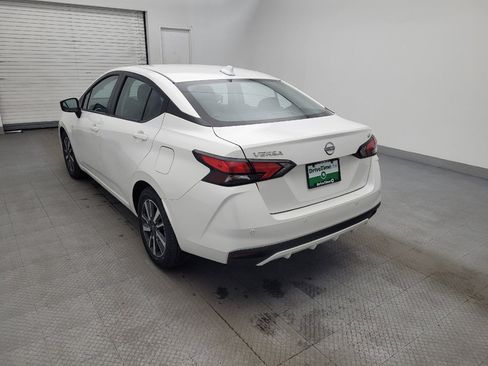 Used 2024 Nissan Versa SV image 5