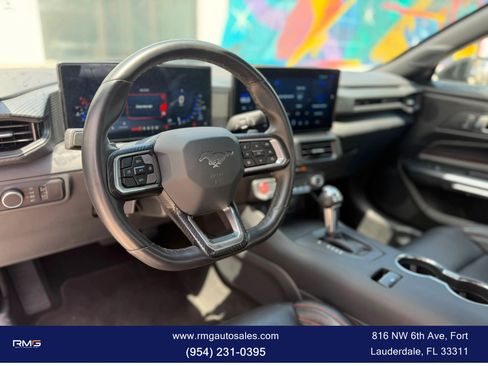 Used 2025 Ford Mustang GT RWD image 18
