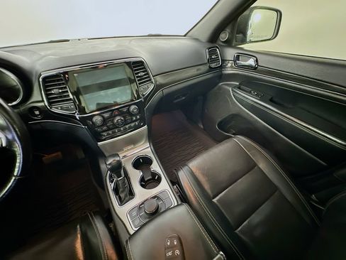 Used 2021 Jeep Grand Cherokee Limited w/ Quick Order Package 28K 80th AWD/4WD image 11