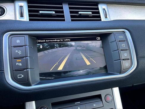 Used 2016 Land Rover Range Rover Evoque HSE image 26