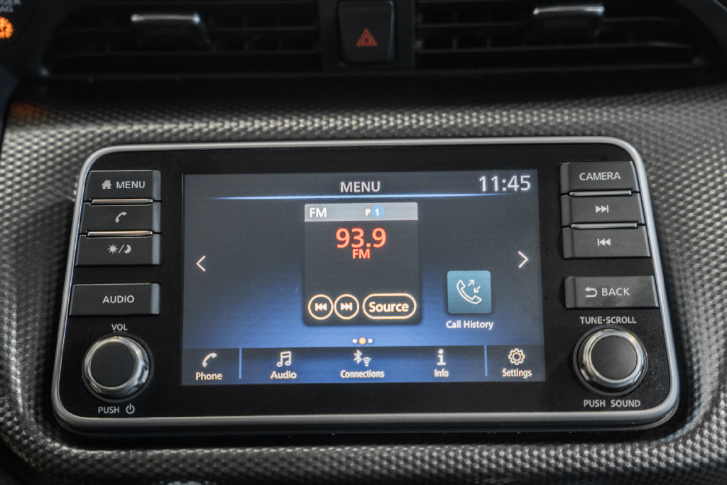 Used 2020 Nissan Kicks SV FWD image 19