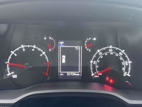 Used 2024 Toyota 4Runner SR5 image 27