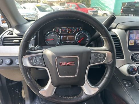 Used 2019 GMC Yukon XL SLT image 18