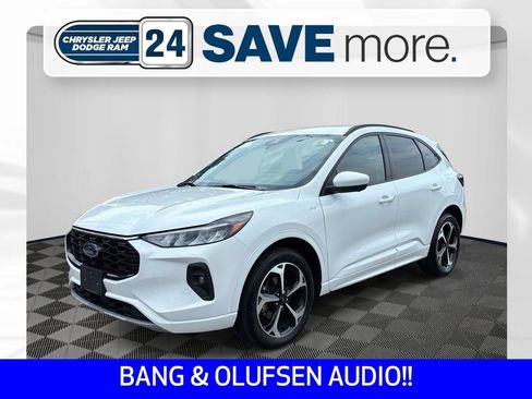 Used 2023 Ford Escape ST-Line Select w/ Tech Pack #2 AWD/4WD image 1