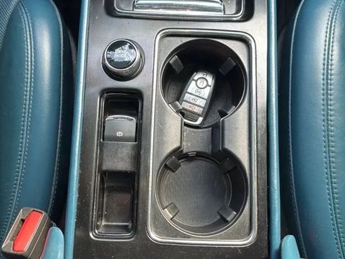 Used 2020 Lincoln Corsair Reserve w/ Equipment Group 201A image 19