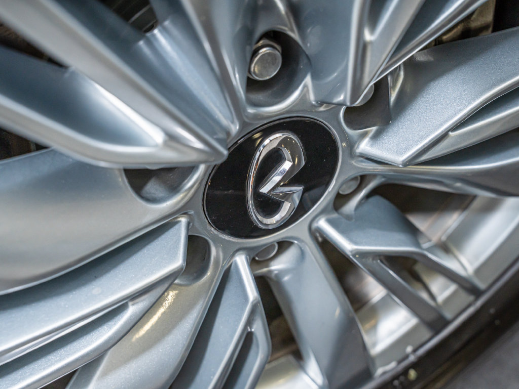 Used 2024 INFINITI QX80 Luxe AWD/4WD image 8
