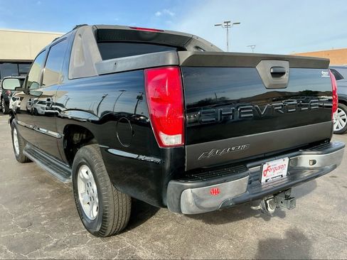 Used 2005 Chevrolet Avalanche Z66 w/ Sun And Sound Package image 13