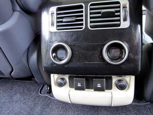 Used 2019 Land Rover Range Rover Supercharged image 27