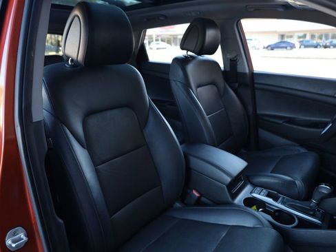 Used 2016 Hyundai Tucson Limited w/ Option Group 03 image 22