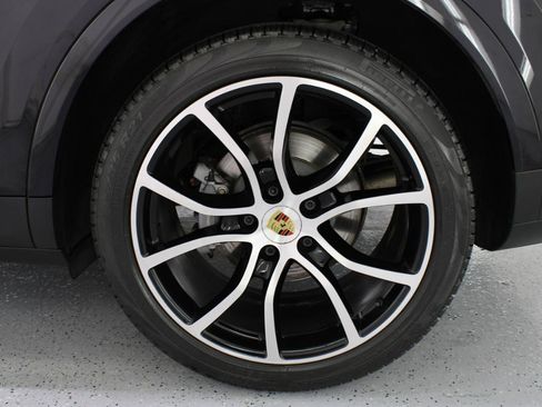 Used 2019 Porsche Cayenne AWD/4WD image 88