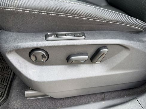 Used 2023 Volkswagen Atlas Cross Sport SEL image 14