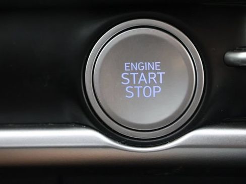 Certified 2025 Hyundai Santa Cruz XRT AWD/4WD image 17