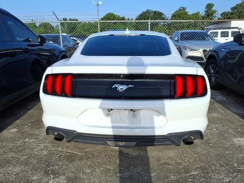 Used 2021 Ford Mustang Coupe RWD image 4