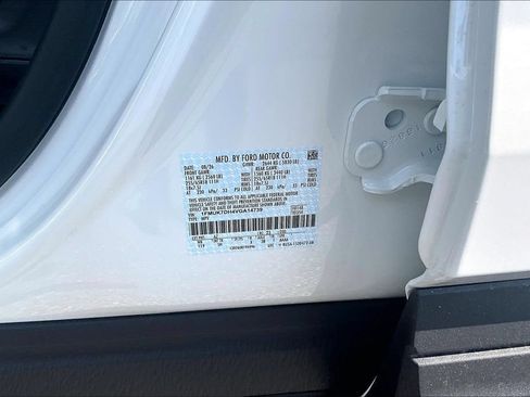 New 2027 Ford Explorer Active w/ Active Comfort Package RWD image 13