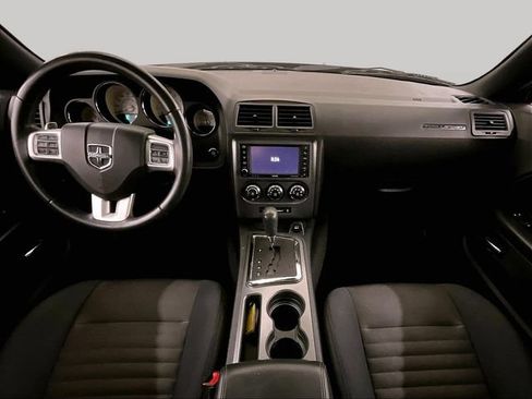 Used 2014 Dodge Challenger R/T w/ Electronics Convenience Group RWD image 15