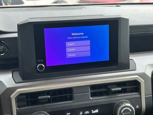 Certified 2024 Toyota Tacoma SR5 AWD/4WD image 20