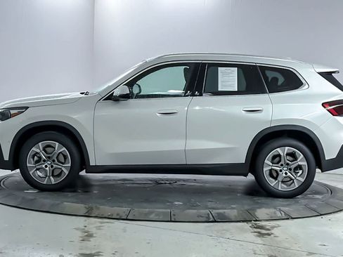 Certified 2023 BMW X1 xDrive28i w/ Convenience Package AWD/4WD image 5