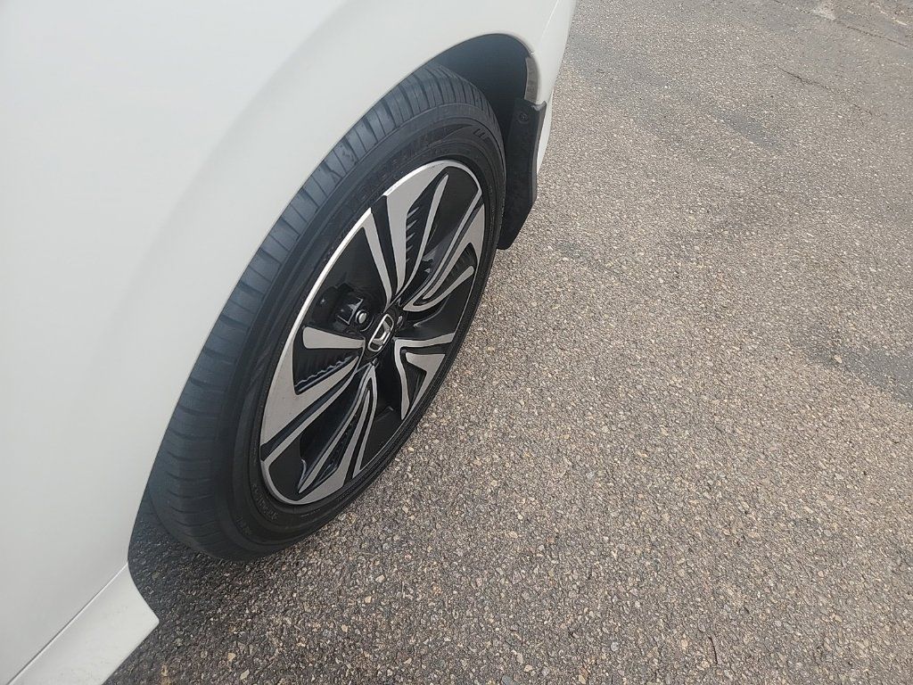 Used 2017 Honda Civic EX-T image 9