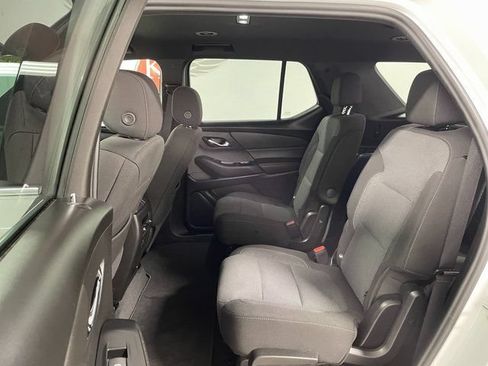Used 2023 Chevrolet Traverse LT AWD/4WD image 20