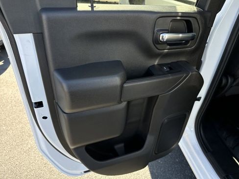 New 2025 GMC Sierra 2500 Pro w/ Convenience Package image 13