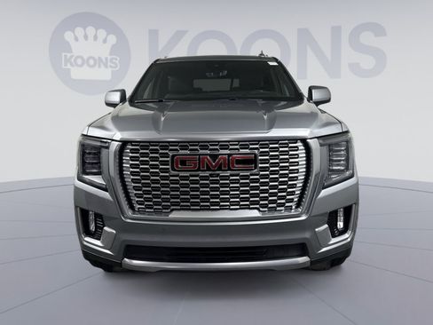 Used 2024 GMC Yukon Denali w/ Advanced Technology Package image 11