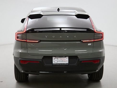 Certified 2023 Volvo C40 P8 Recharge Ultimate image 8