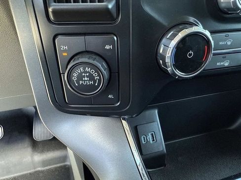 Used 2024 Ford F150 XLT w/ Mobile Office Package image 30