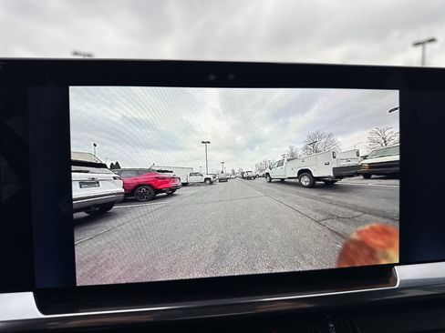 Used 2024 Chevrolet Silverado 3500 LT w/ Convenience Package image 27