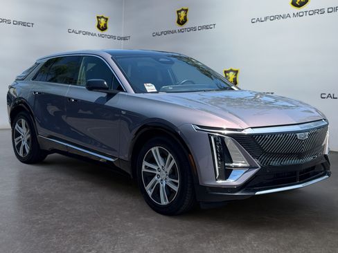Used 2024 Cadillac Lyriq Tech RWD image 6