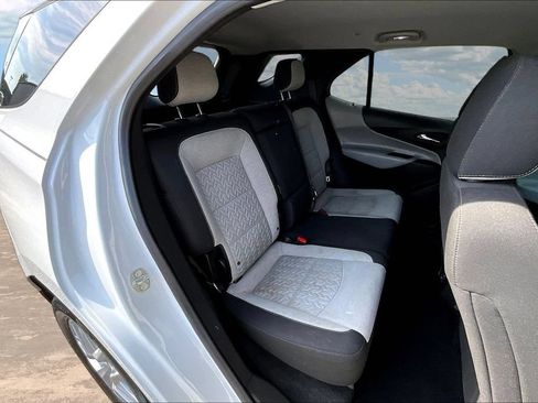 Used 2023 Chevrolet Equinox LT FWD image 27