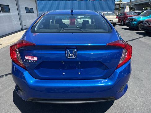 Used 2017 Honda Civic EX image 4