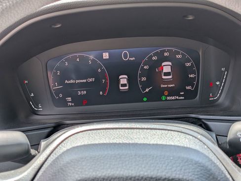 Used 2025 Honda Accord SE image 19