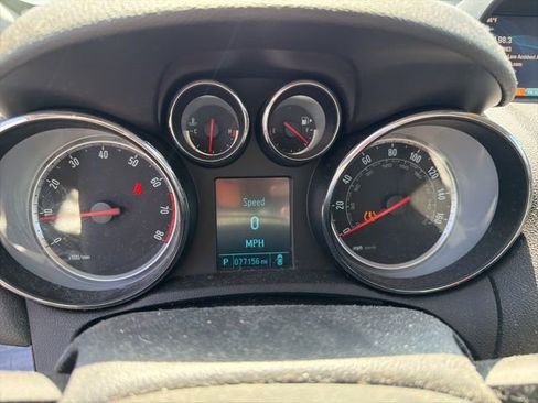 Used 2016 Buick Encore FWD image 5