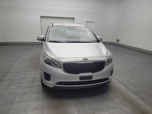 Used 2018 Kia Sedona LX w/ LX Essentials Premium Package FWD image 14