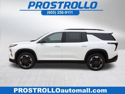New 2027 Chevrolet Traverse LT w/ Sun and Wheel Package