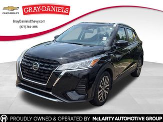 Used 2021 Nissan Kicks SV FWD video 1