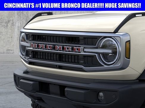 New 2026 Ford Bronco Outer Banks AWD/4WD image 19