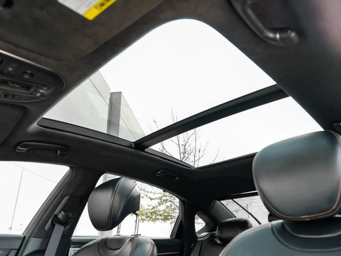 Used 2018 Genesis G80 3.3T Sport image 16