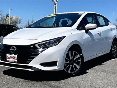 Used 2025 Nissan Versa SV w/ Trunk Package