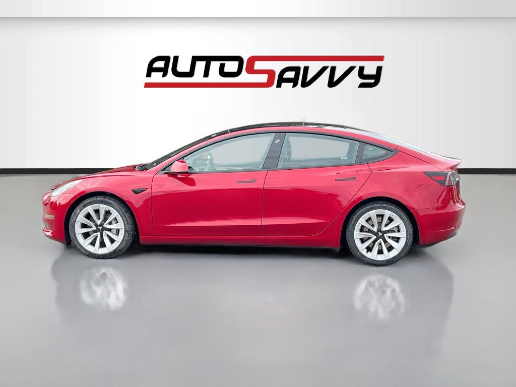 Used 2023 Tesla Model 3 Standard Range RWD image 4