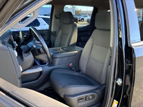 Used 2020 GMC Sierra 1500 Elevation w/ Elevation Value Package image 8