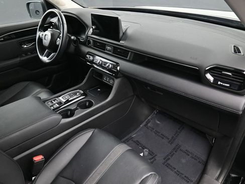 Used 2023 Honda Pilot EX-L image 11