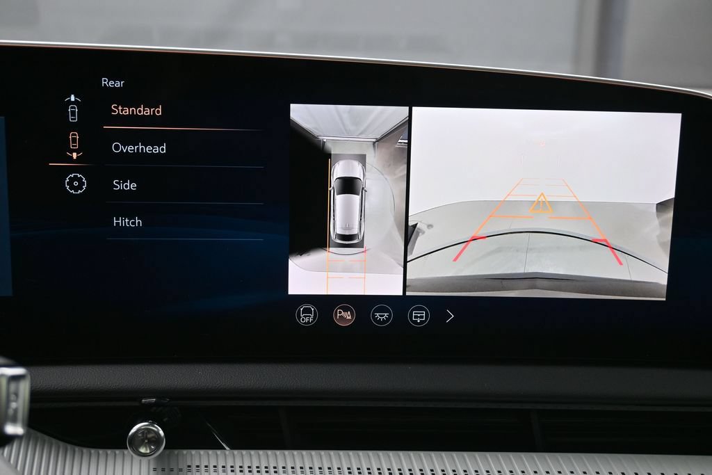 Certified 2025 Cadillac Optiq Sport 2 AWD/4WD image 20