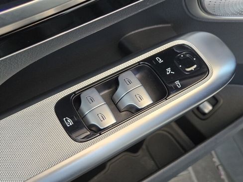 Certified 2024 Mercedes-Benz GLC 300 4MATIC image 22