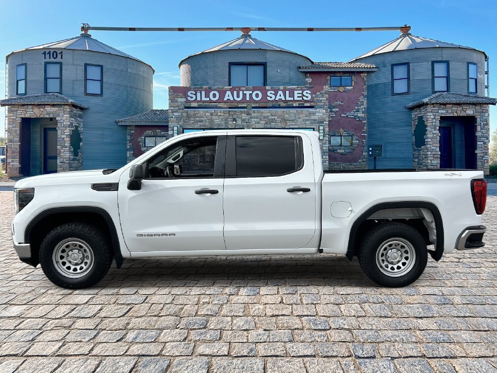 Used 2023 GMC Sierra 1500 Pro w/ Convenience Package AWD/4WD image 2