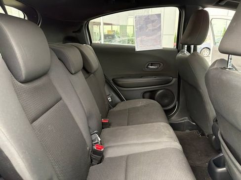 Used 2021 Honda HR-V Sport image 25