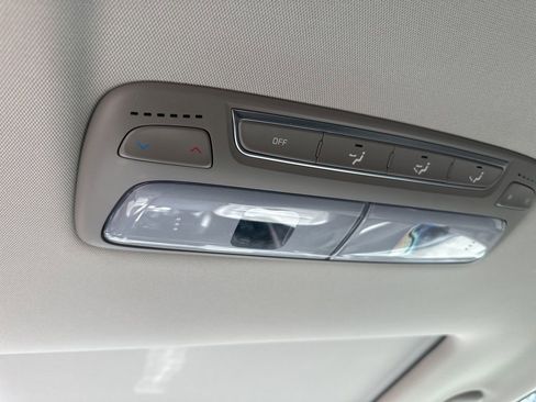 Used 2021 Kia Telluride S image 30