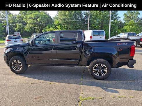 Used 2022 Chevrolet Colorado Z71 AWD/4WD image 5