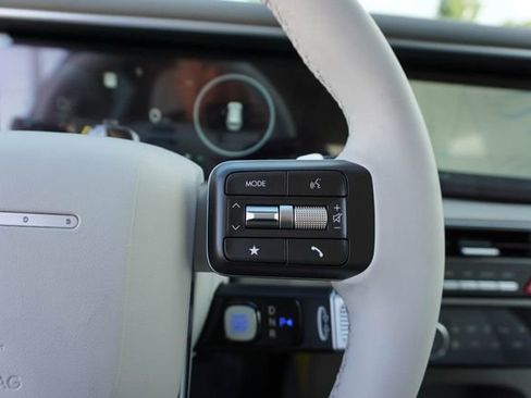 New 2026 Hyundai Palisade SEL Premium FWD image 27