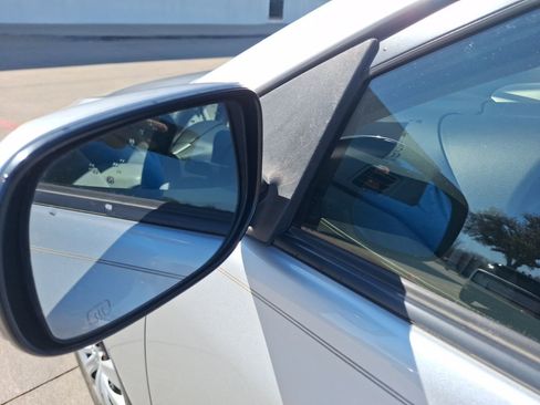 Used 2012 Toyota Corolla LE image 11